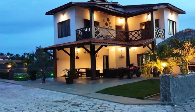 Rustic and comfortable house in Lençóis Maranhenses, on the banks of the Preguiça River.
