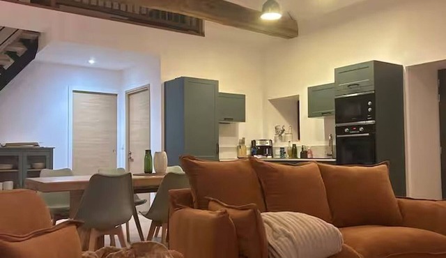 Rustic barn renovated in the heart of Sarthe countryside