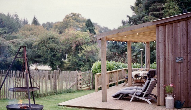 Rustic-Chic Cabin on Exmoor with Hot Tub