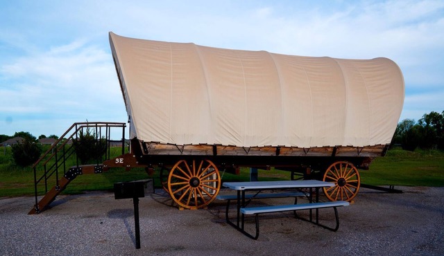 Rustic Conestoga Glamping Covered Wagon for Amazing Getaways to Oklahoma Farm