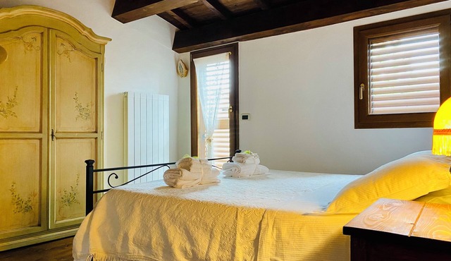 Rustic Cottage by Gran Sasso: Steps away from Amazing Hiking Trails