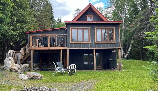 Rustic Cottage by the Lake, Kayak