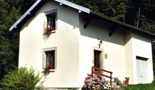 Rustic cottage in the heart of the Vosges-Saônoises with fireplace