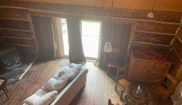 Rustic Dream Cabin at Beaverfoot