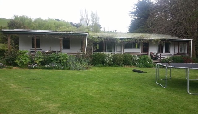 Rustic Farm Cottage in Wanstead Valley