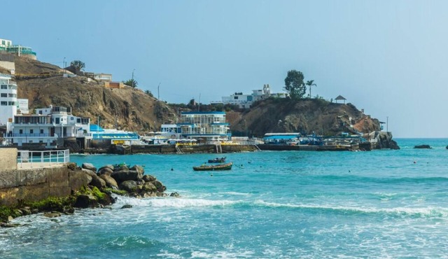 Rustic Getaway in San Bartolo: Barbecue & Beach