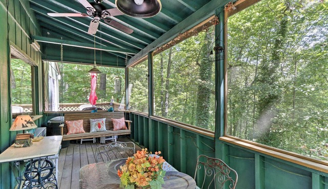 Rustic Hayesville Cabin w/ Fire Pit & Deck!