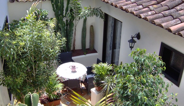 Rustic holiday home with small patio-terrace
