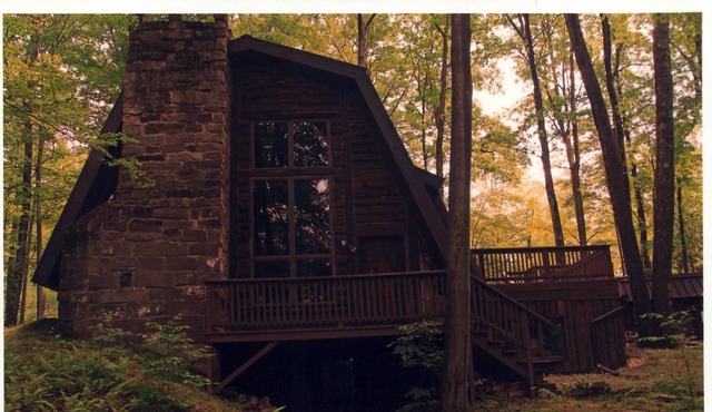 Rustic log home located in a gated resort community near many outdoor activies.