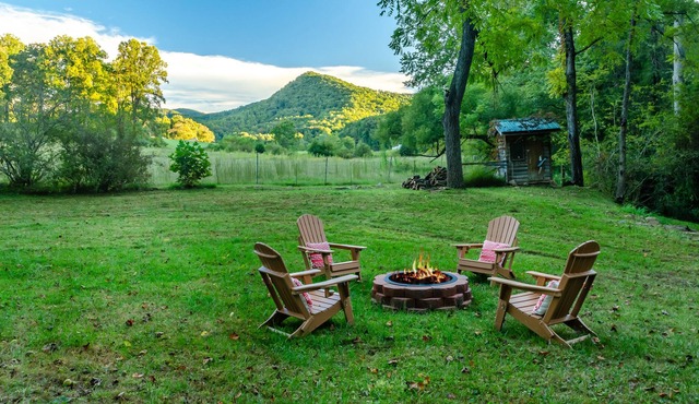 Rustic Log Home - Meadow and Brook