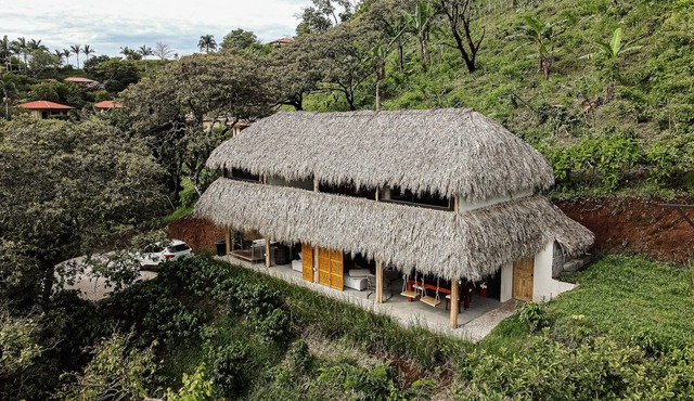 Rustic Ranch in the Paradise