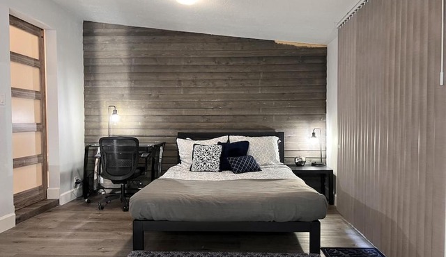Rustic Retreat Cottage