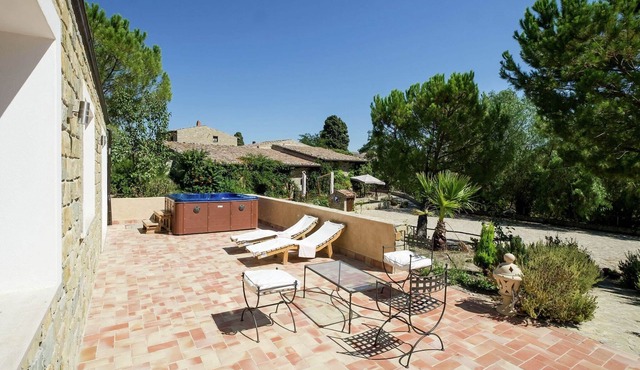 Rustic Sicilian Retreat with Spa