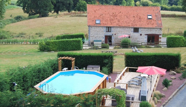Rustic & spacious converted stone barn with heated pool & sun terrace