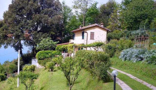 Rustico in a panoramic position, terrace with sea view.