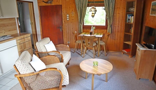 Rustikales Holzhaus (37 m2) im Bäderdreieck mit Sonnenterrasse