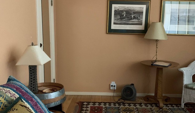 RustRidge Bed and Breakfast - Oaks + Vine Room