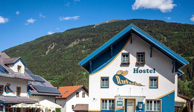Rutsche Hostel