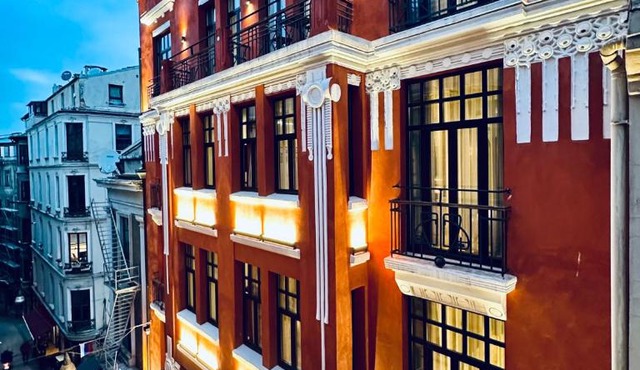 RUZ Hotels