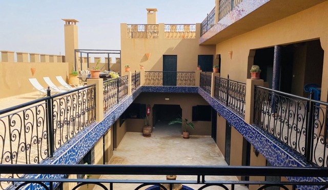 Ryad Marocain Proche D'agadir 15 Personnes - 6 Chambres - 3 sdb - 1 Piscine
