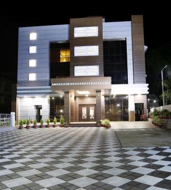Rydges Inn