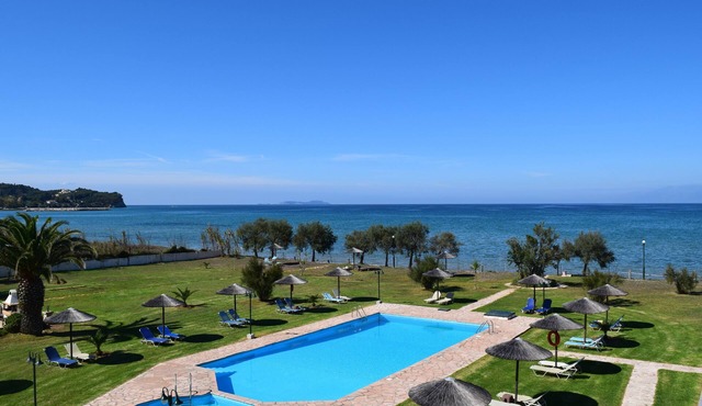 S&C Kosmos Beach Resort