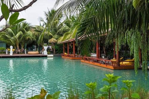 S Garden View Resort