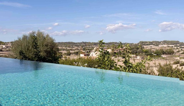 Sa Serra, beautiful villa in Lloret de Vista Alegre