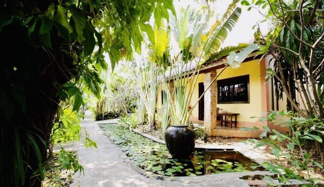 Sabaidee House