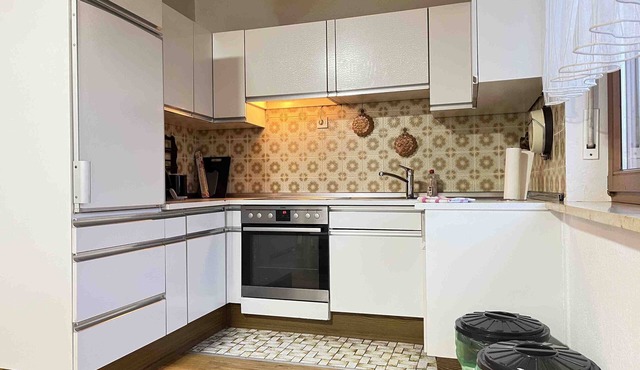 (SAD501) Comfy workers rental
