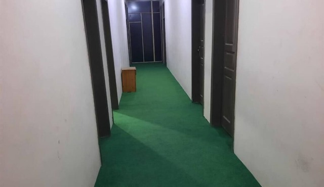 Sada Bahar Inn Hotel