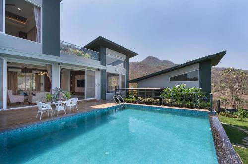 SaffronStays Infinity and Beyond