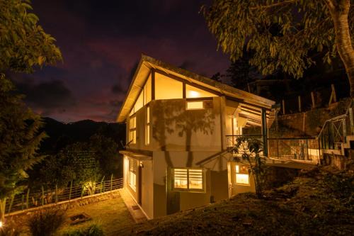 SaffronStays Valleyfall