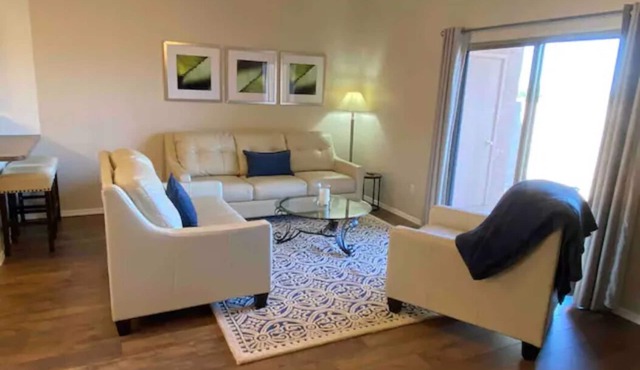 Sahuarita Retreat - Spacious & Clean Townhouse w/Massage Chair