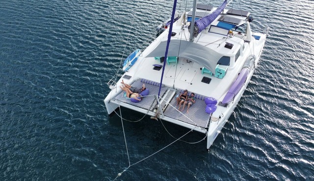 Sail into Serenity-All inclusive Captain & Chef