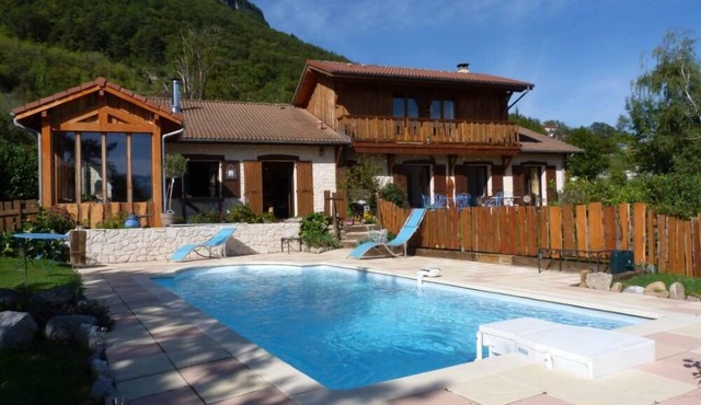 Saint Vincent De Mercuze: House/Villa - Saint vincentde mercuze