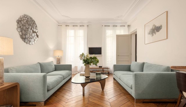 Saint Germain Charming Two Bedroom