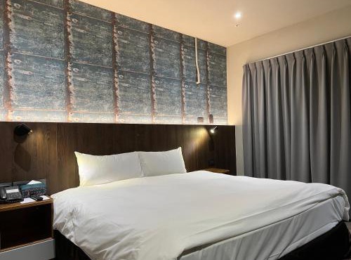 Saint Hostel
