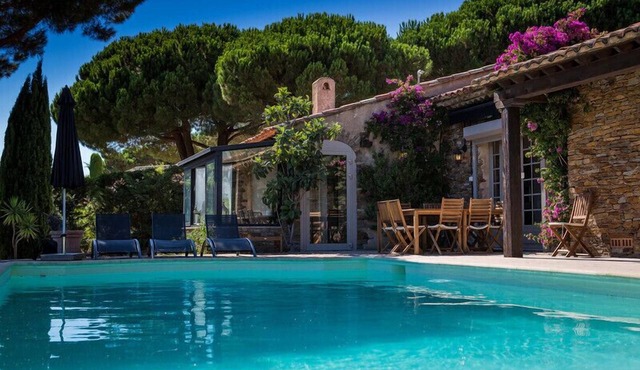 Sainte Maxime - Charming villa, 4 - 10 pers. Swimming pool and breathtaking sea view
