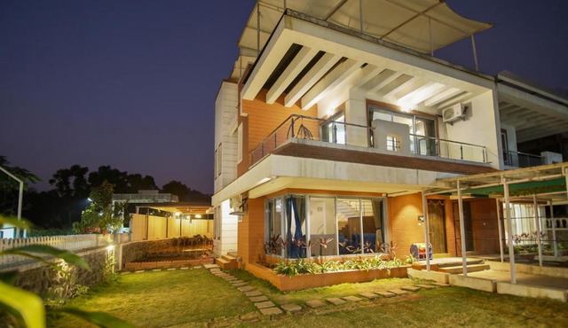 Saisarkar villa