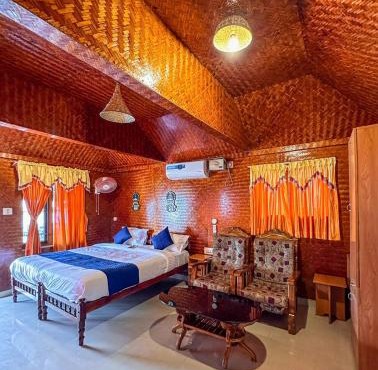 Sajeev Home Stay