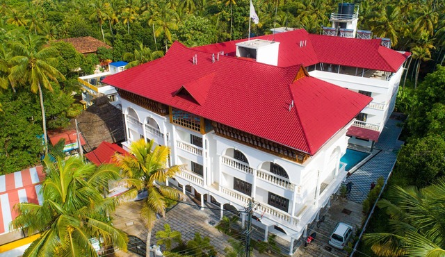 Sajjoys Hotel