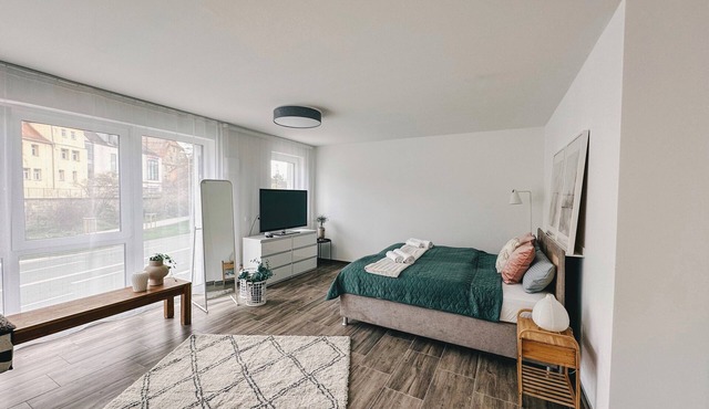 Sali-Bayreuth Stilvolle Wohnung in der Nähe des Flusses
