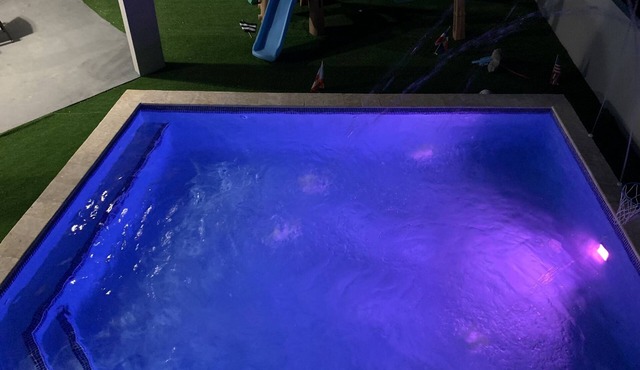Salinas Blue House 2 in the Beach, Private Pool