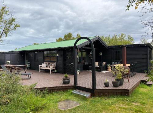 Salmon River Cabin