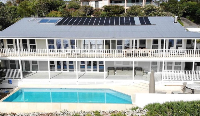 SALT DECK - THE UPPER DECK | Accom Holiday