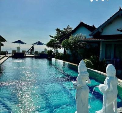 Salt Resort & Spa