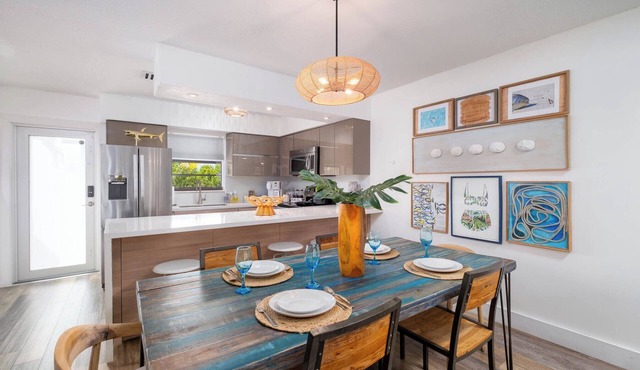 Saltwater Lagoon-View Luxury in Key Largo Kayaks, Pools, Boat Slip, & More!