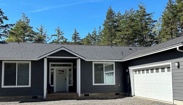 Salty Dunes Home On 5 Acres WIth Dune Access n