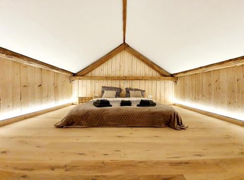 Sam's Cottage Suite